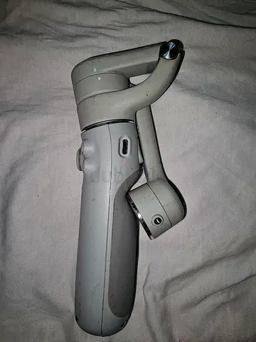 Scrap DJI turn on Use smartphone gimbal stabilizer (foldable handheld) -for parts