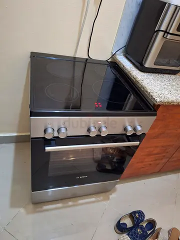 Bosch Ceramic Cooking Range 60Cm , 4 hoobs DELIVERY + WARRANTY