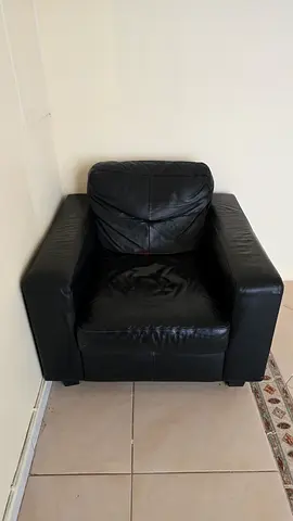 Single sofa