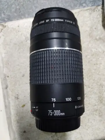 CANON ZOOM LENS 75-300mm