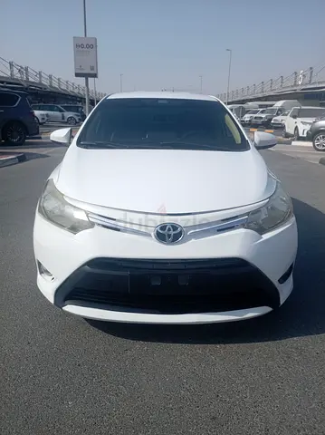 Yaris 2015  Full Auto GCC