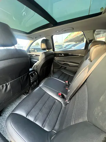 2016 KIA SORENTO — миниатюра 8