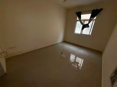 Studio for annual rent – ​​Al Rawda 3 Ajman A great opportunity: a second occupied studio in a quiet location close to services, suitable for families