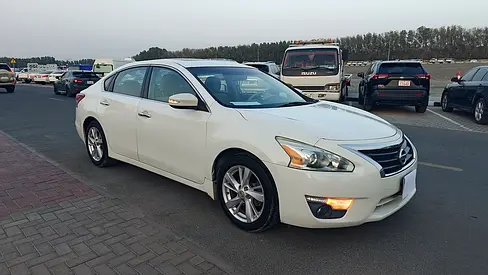 Nissan Altima SL 2014, American Specs - Well Maintained