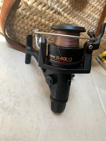 SHIMANO Fishing Reel FX 4000