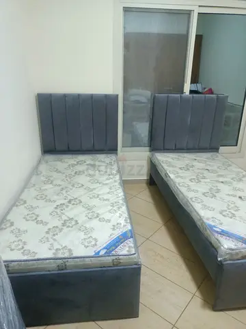 Hi I want to sale single bed with matters brand new if you need contact me