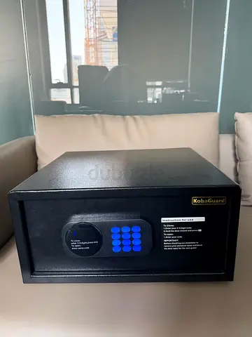 Small electronic home safe with digital keypad - used