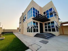 Like brand-new 4bhk Villa with the pool bedroom wardrobe big space parking driver room in Al Bashi 1