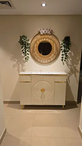 White shoes Rack with golden legs