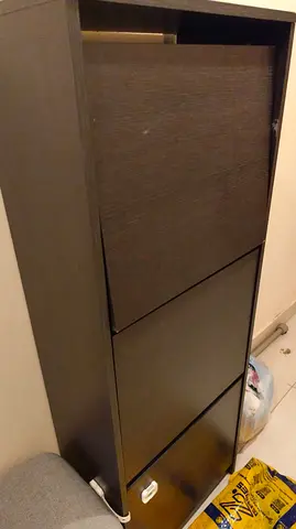 Shoe cupboard