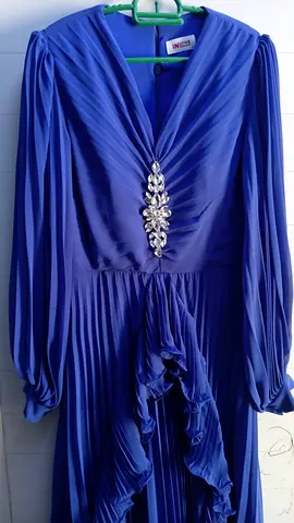 Elegant Blue Evening Dress with Crystal Detail