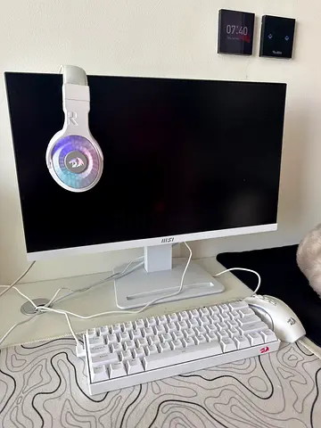 24-inch MSI Monitor - Good Condition