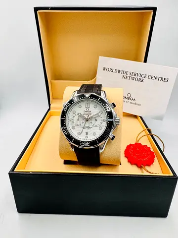 Omega watch for men with chrono sporty watch