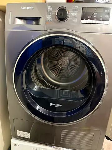 Samsung Front Load Clothes Dryer - Good Condition - 17kg