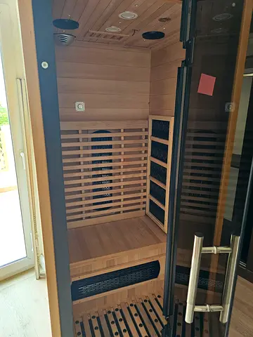 Wooden Infrared Sauna Cabin - 1-2 Person Compact Unit. Great for longevity and health.