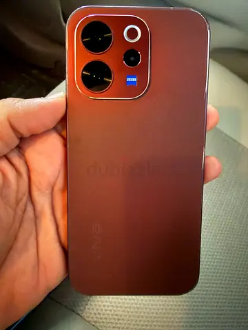 Vivo flagship smartphone - V70 for Sale 512 GB