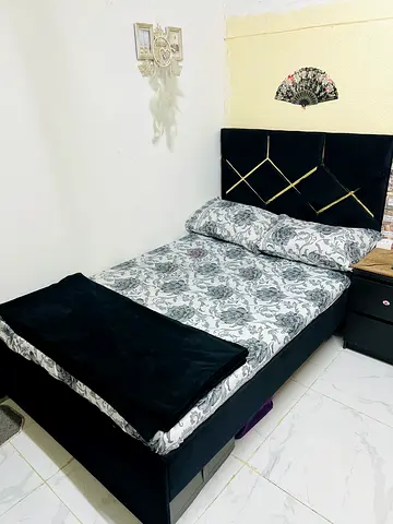 Brand new 1 month used Bed and medical mattress for sale