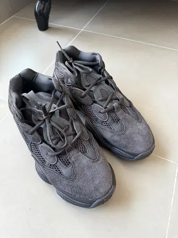 Yeezy 500 size EU 45.5
