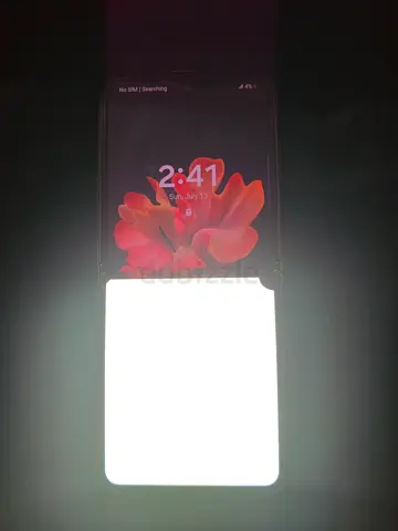 Samsung Z Flip 5G *BROKEN DISPLAY*
