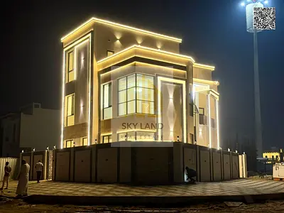 امتلك فيلا فاخرة كزرنر علي شارعين في الموقع المميز لشارع حليو1، توفر الخصوصية والمساحة والعيش الأنيق وكل ذلك بسعرمميز شامل رسوم التسجيل والملكية.
