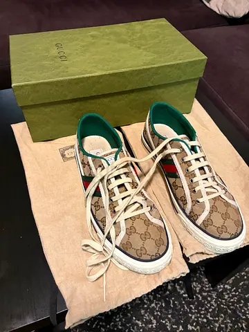 Gucci sneakers