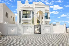 Direct from the owner, water and electricity included, turnkey delivery