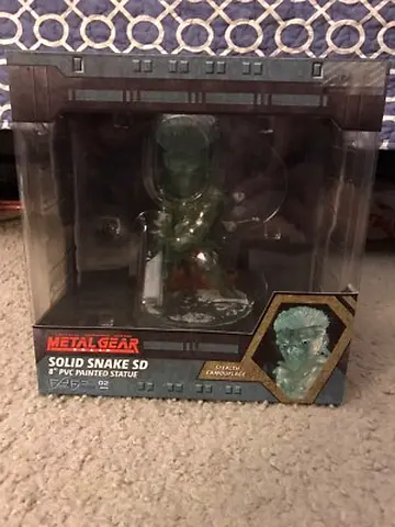 Metal Gear Solid (Stealth Camo. Neon Green Solid Snake) 20cm PVC