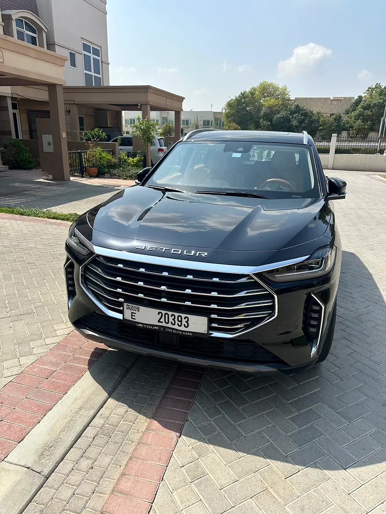 Jetour X70 Plus 2024 — photo 1 of 5