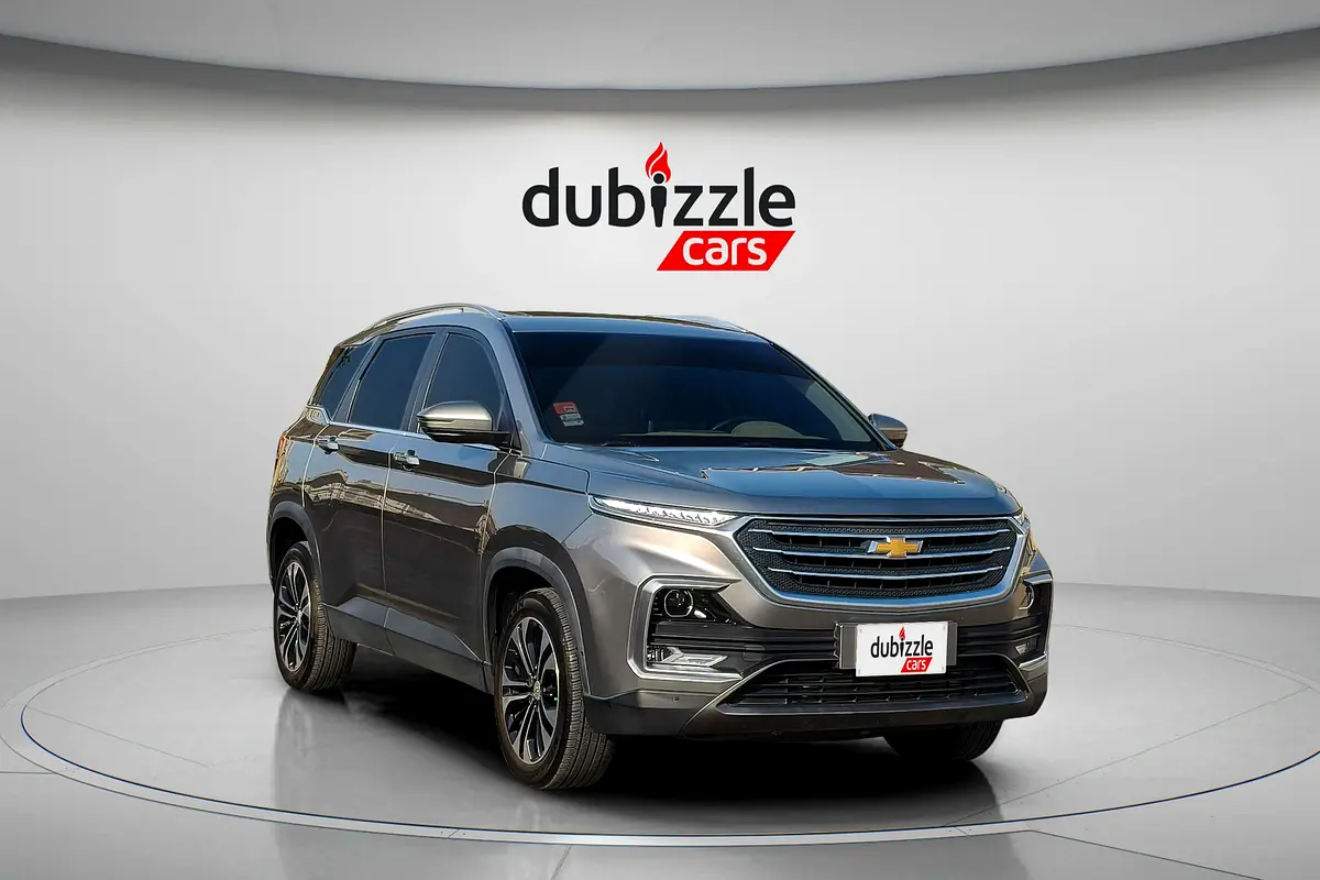 Chevrolet Captiva 2022 — photo 1 of 15