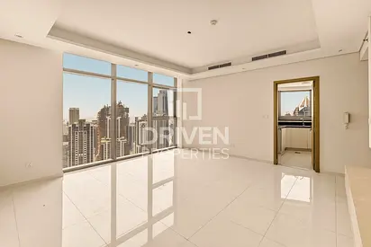 High Floor | Vacant | Well Maintained Apt