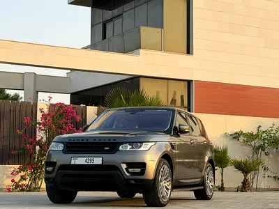 Land Rover Range Rover Sport HSE Luxury 2015 - GCC Specs - Excellent Condition