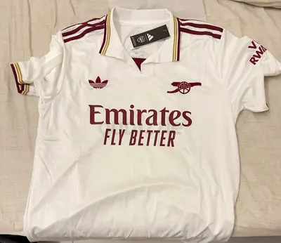 Arsenal 2023/24 Away Football Jersey - Size Large (New)