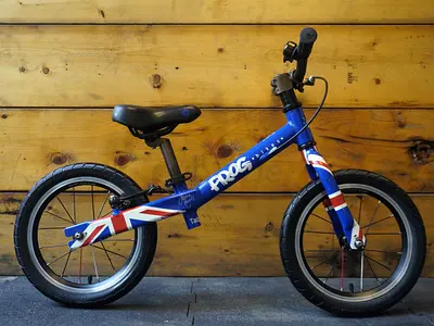 Frog Tadpole Balance Bike 12 in Union Jack Joanna Rowsell