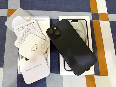 iPhone 15 (Black) with original box and accessories - Good condition