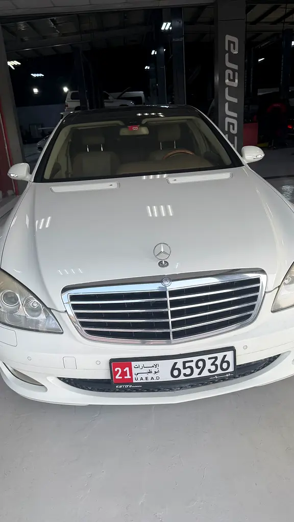 Mercedes-Benz S-Class 2009 — photo 1 of 17
