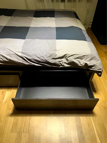 IKEA Malm king size bed frame with ikea mattress