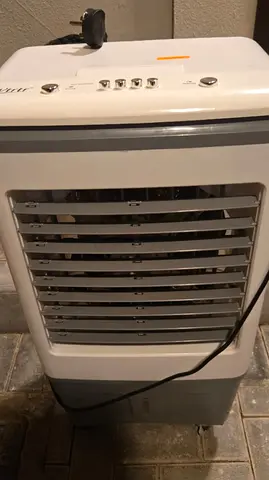 Outdoor cooler