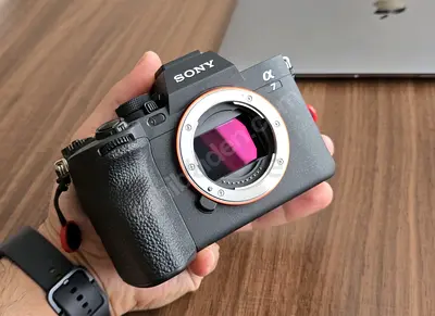 Sony a7 iv