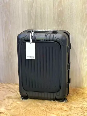 Rimowa Essential cabin suitcase