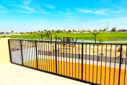 Single Row | Golf And Lake View | Huge Plot