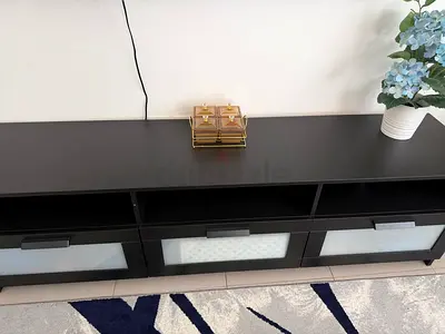 Tv unit