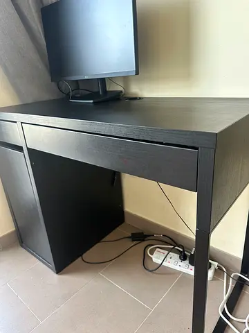 IKEA Micke Desk – Black/Brown