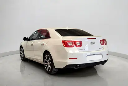 2014 Chevrolet MALIBU photo 5