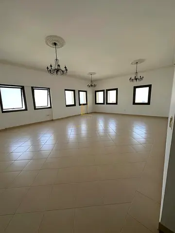 🏙 Luxury Penthouse for Sale – Majestic Tower
