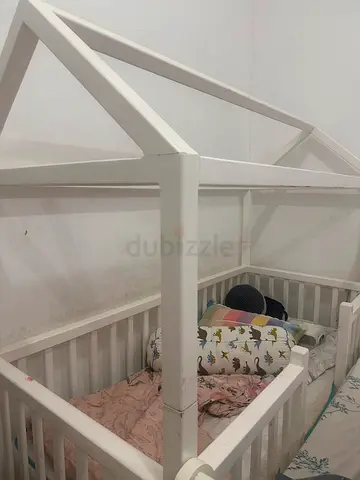 kids bed with mattress