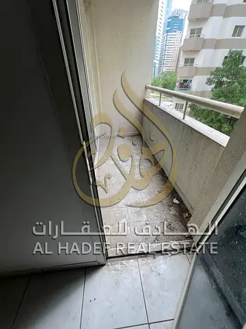 Stunning 2BR in Al Majaz 2 – Master Bedroom, Built-in Wardrobes & Direct Access to Dubai Exit!