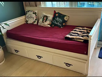 White wooden daybed with under-drawers — okay condition