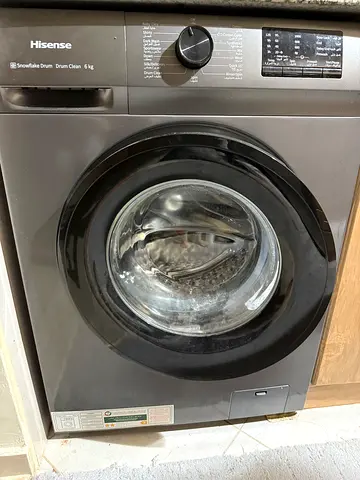 Hisense Front Load Washing Machine - 8kg, Good Working Condition