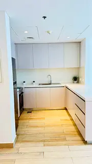 Watersedge, Yas Island. Well maintained /2 bedroom apartment/ straight from the owner/vacant now!