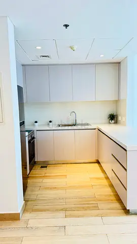 Watersedge, Yas Island. Well maintained /2 bedroom apartment/ straight from the owner/vacant now!